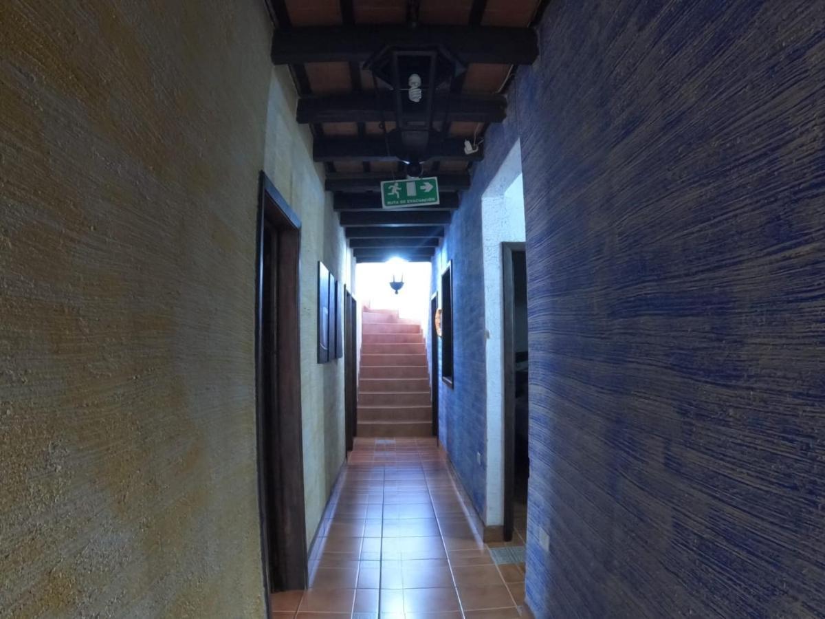 Santa Lucía Milpas Altas Hotel El Mirador Anexo 1 מראה חיצוני תמונה